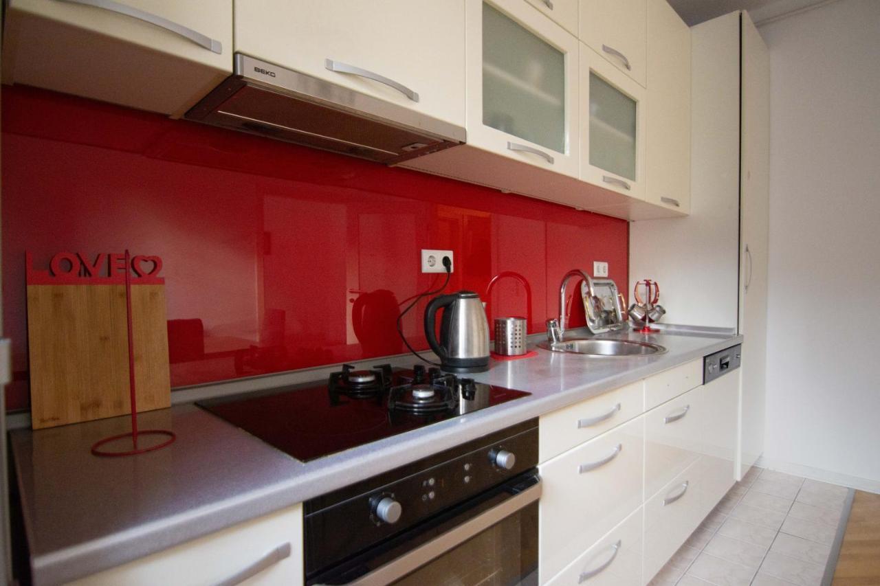 Apartma Beautiful Centre Apartment!